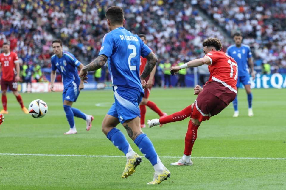 欧锦赛四强对阵